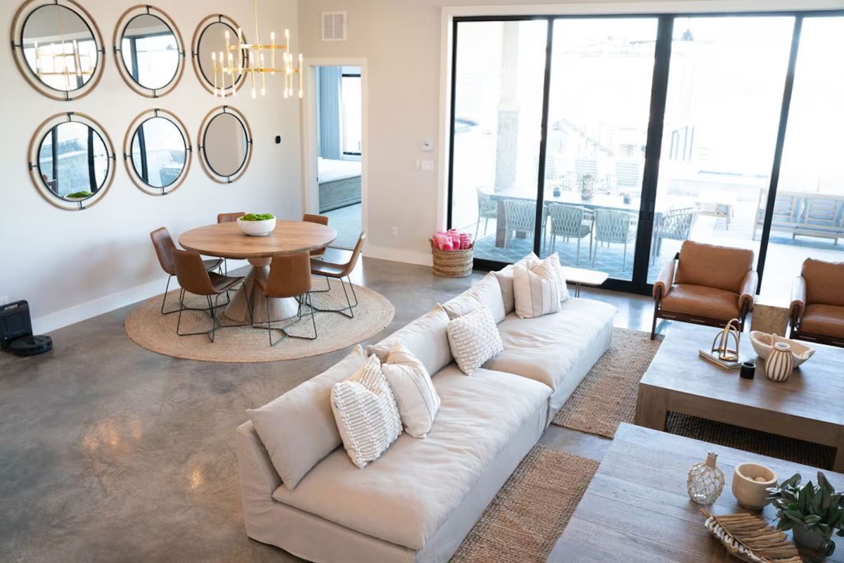 The Lyndon on Lake LBJ