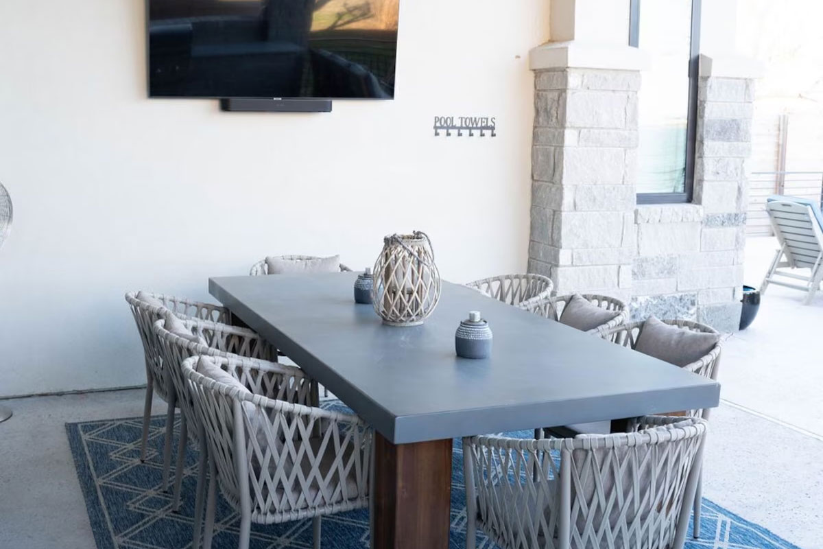 The Lyndon on Lake LBJ