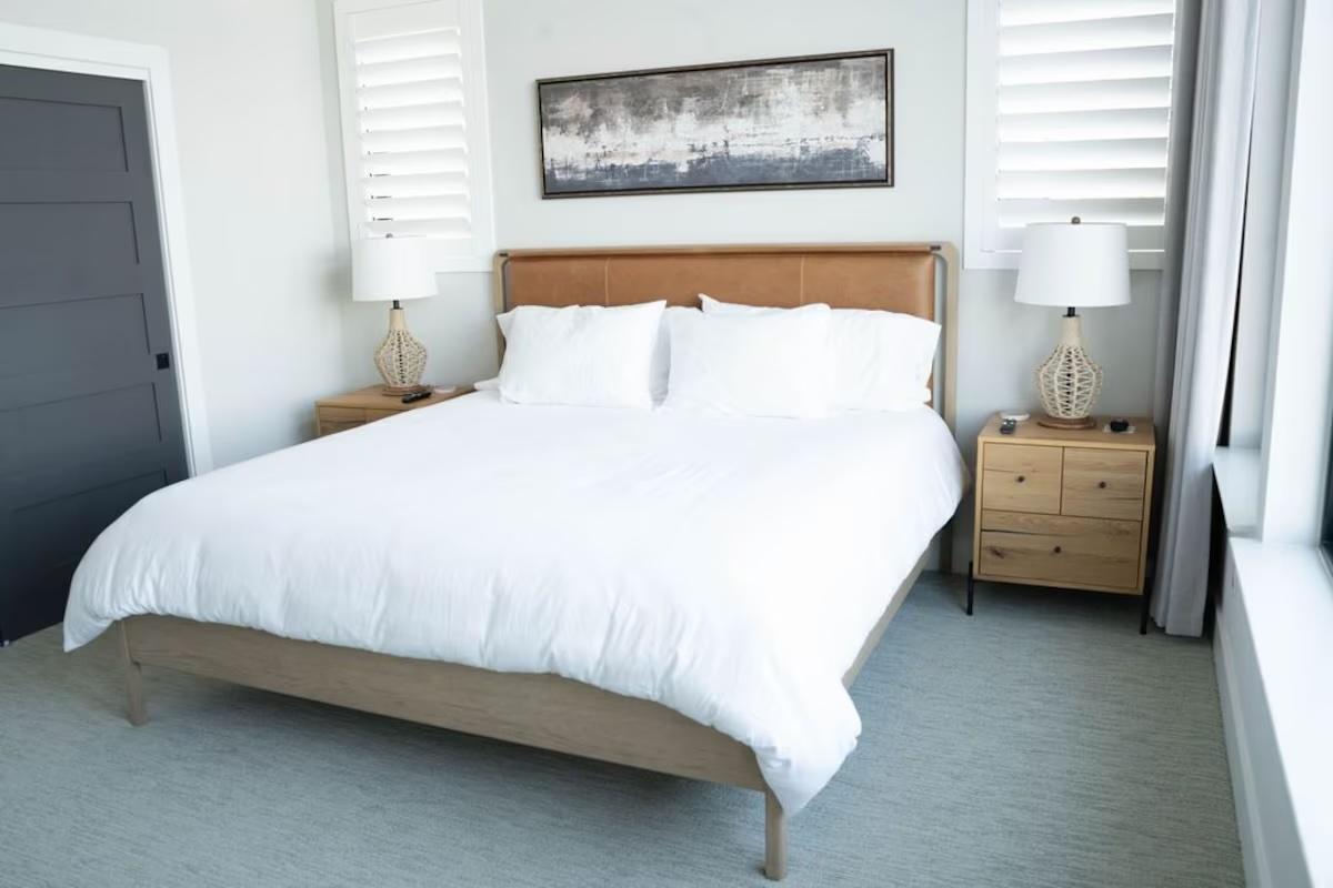 The Lyndon on Lake LBJ