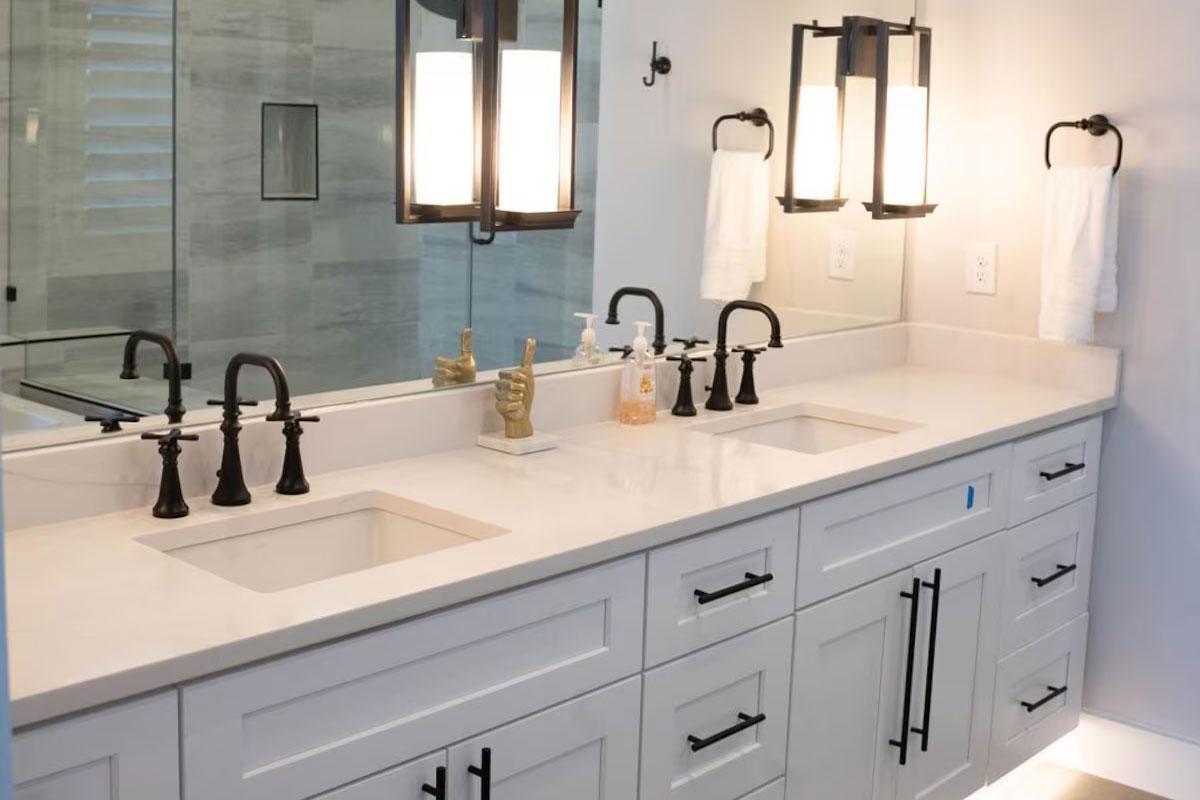 The Lyndon on Lake LBJ